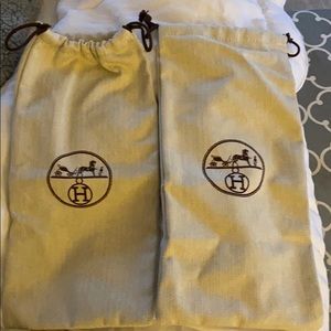 1  Hermes Shoe bags to make face mask